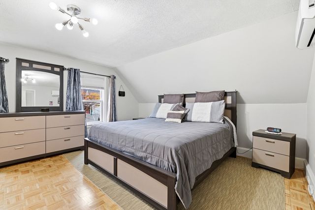 30 Woodlawn St, Everett, MA 02149