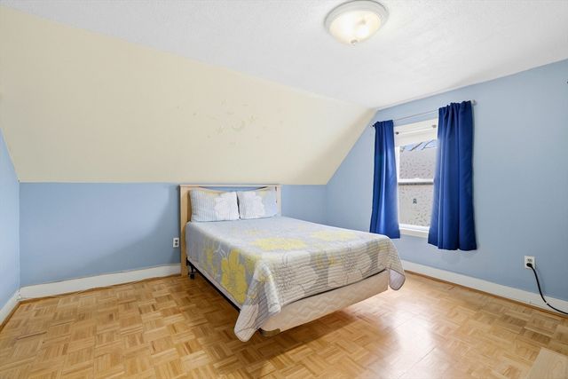 30 Woodlawn St, Everett, MA 02149