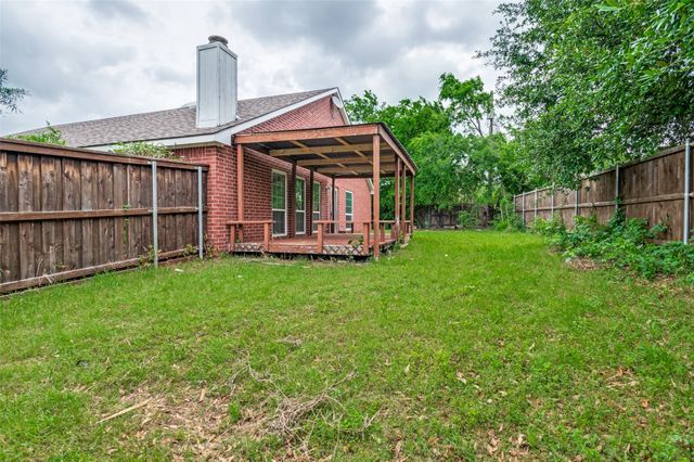 528 Lester Street, Lewisville, TX 75057