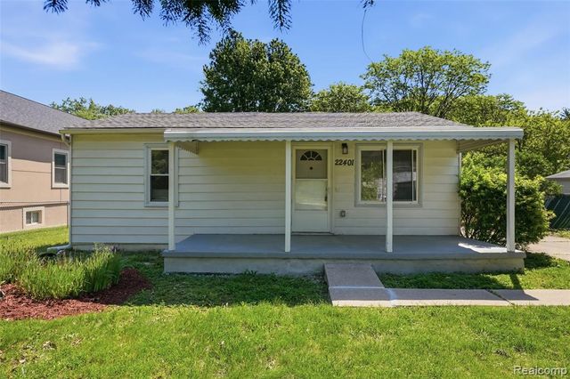 22401 Monterey Drive, Woodhaven, MI 48183