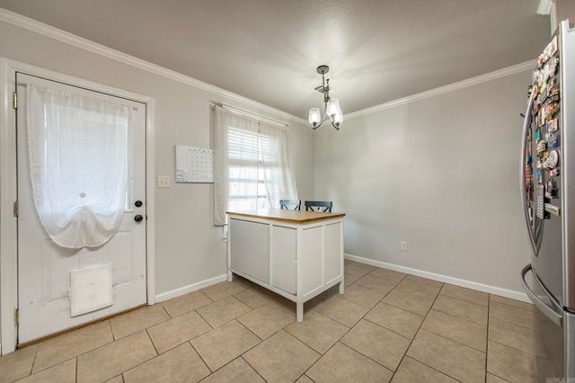 105 Earnhardt Cir, Cabot, AR 72023