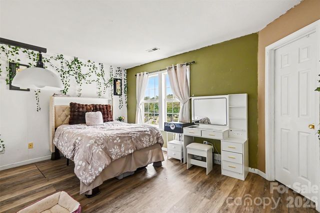 9306 Tiger Lily Lane, Charlotte, NC 28215