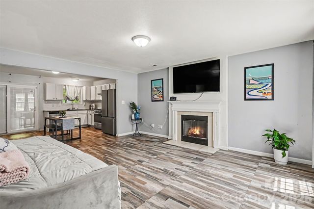 9306 Tiger Lily Lane, Charlotte, NC 28215