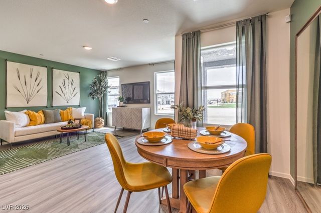 6074 Hibiscus Garden St. Street 12, North Las Vegas, NV 89081