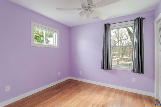 424 OAK AVE, Waynesboro, VA 22980