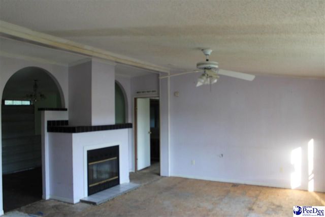 2470 Pittman Ln, Dillon, SC 29536