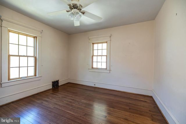 160 MARNE AVE, Haddonfield, NJ 08033