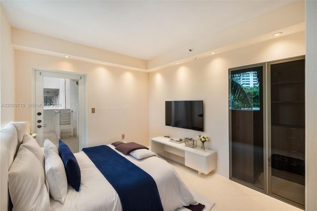 1428 West Avenue 201, Miami Beach, FL 33139