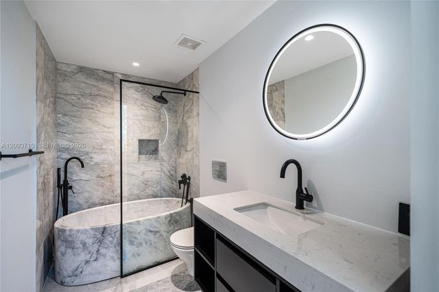 1428 West Avenue 201, Miami Beach, FL 33139