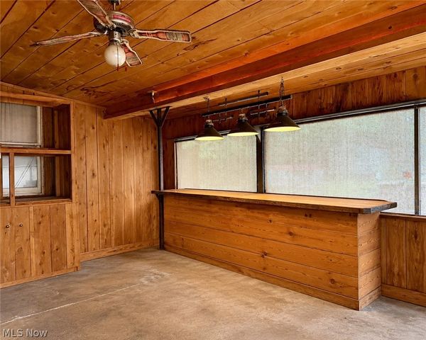 2108 Clermont Avenue NE, Warren, OH 44484