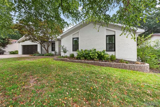 60 Park Charles Boulevard N, Unincorporated, MO 63376