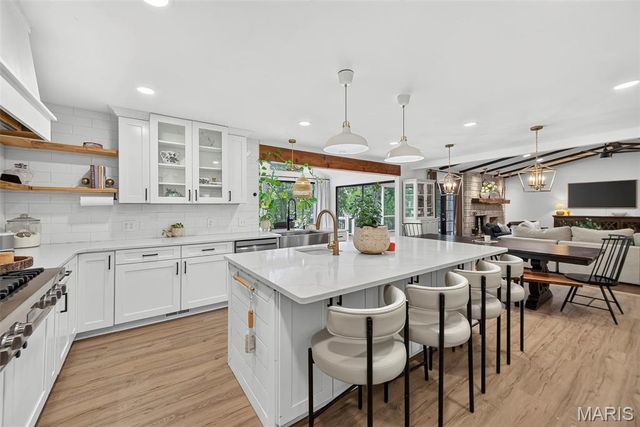 60 Park Charles Boulevard N, Unincorporated, MO 63376