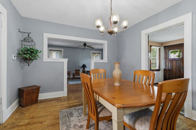 256 7th Street, Silvis, IL 61282