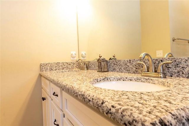 24650 SW 17TH PLACE, Newberry, FL 32669