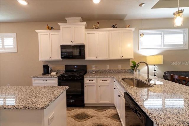 24650 SW 17TH PLACE, Newberry, FL 32669