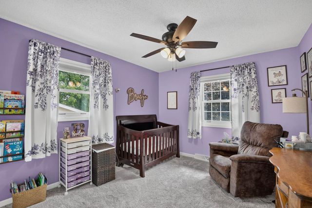 332 Sunny Lane Street, Denver, IA 50622
