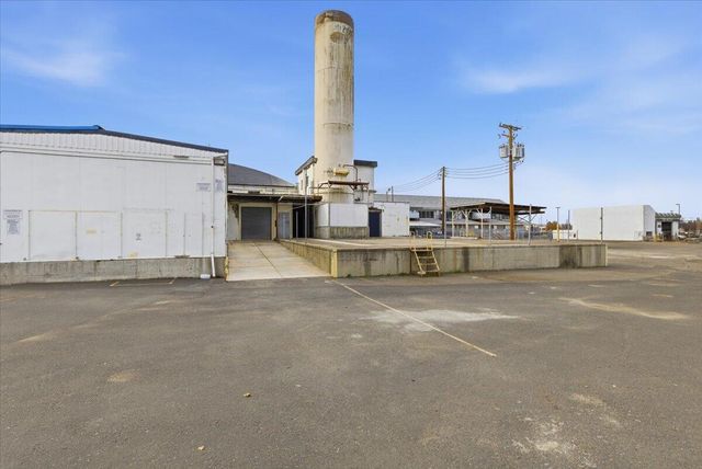 1300 Court Street, Medford, OR 97501