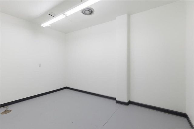 1300 Court Street, Medford, OR 97501