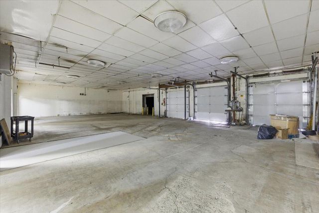 1300 Court Street, Medford, OR 97501