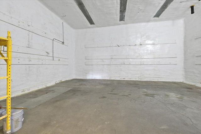 1300 Court Street, Medford, OR 97501