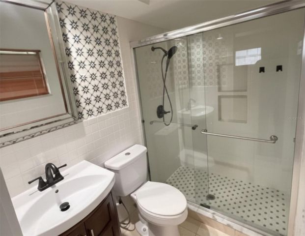 208 SHADY HOLLOW, Casselberry, FL 32707