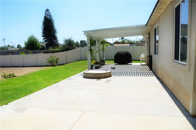 5526 Mountain View, Riverside, CA 92504