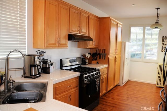 5526 Mountain View, Riverside, CA 92504