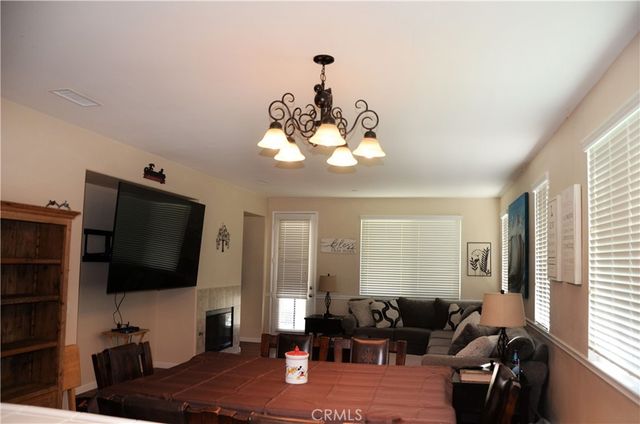 5526 Mountain View, Riverside, CA 92504