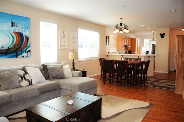 5526 Mountain View, Riverside, CA 92504