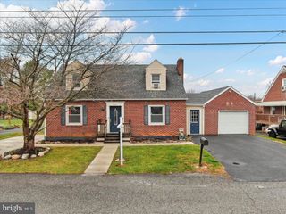 12034 MAYFAIR AVE, Hagerstown, MD 21742
