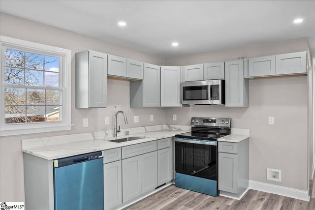 3 Fargo Circle, Greenville, SC 29611