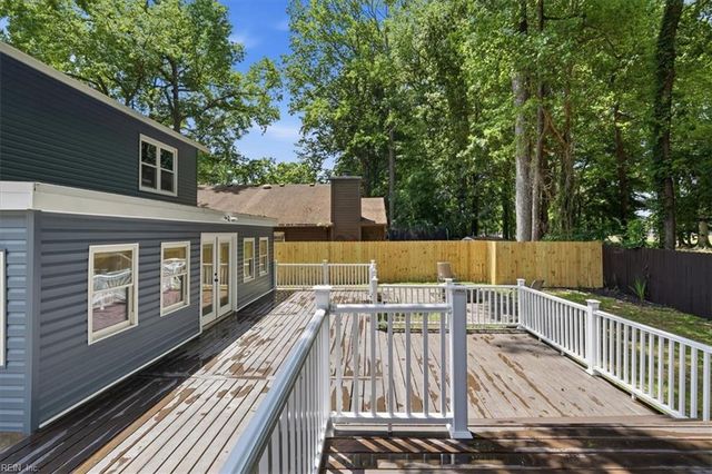 917 Banyan DR, Virginia Beach, VA 23462