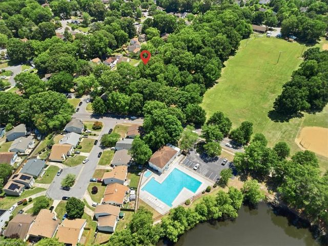 917 Banyan DR, Virginia Beach, VA 23462