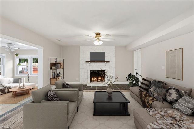 917 Banyan DR, Virginia Beach, VA 23462