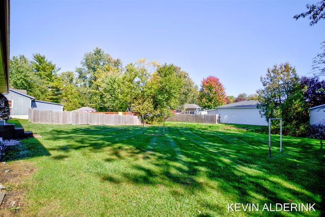 263 S Jefferson Street, Zeeland, MI 49464