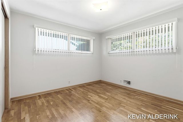 263 S Jefferson Street, Zeeland, MI 49464