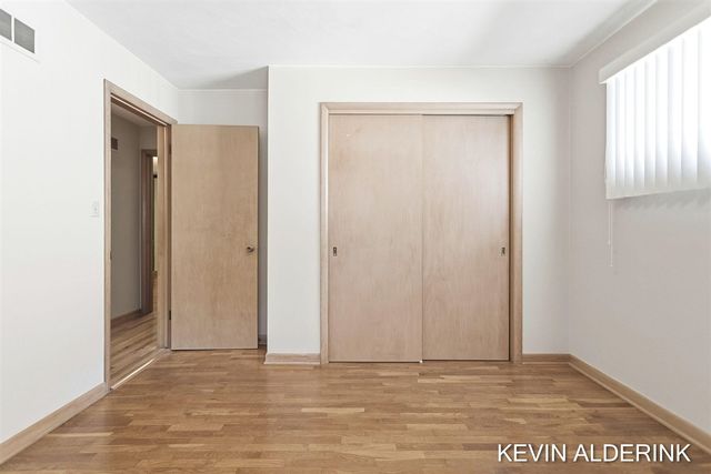 263 S Jefferson Street, Zeeland, MI 49464