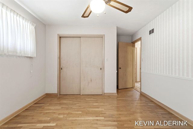 263 S Jefferson Street, Zeeland, MI 49464