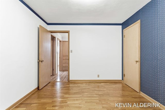 263 S Jefferson Street, Zeeland, MI 49464