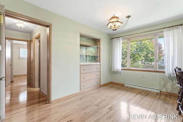 263 S Jefferson Street, Zeeland, MI 49464