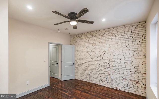 2046 E STELLA ST, Philadelphia, PA 19134