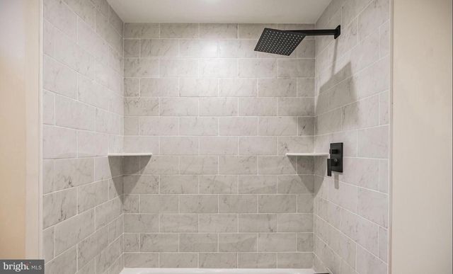 2046 E STELLA ST, Philadelphia, PA 19134