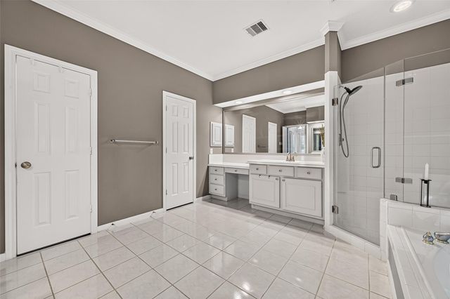 17411 Rolling Brook Court, Sugar Land, TX 77479