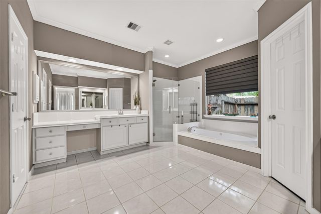 17411 Rolling Brook Court, Sugar Land, TX 77479