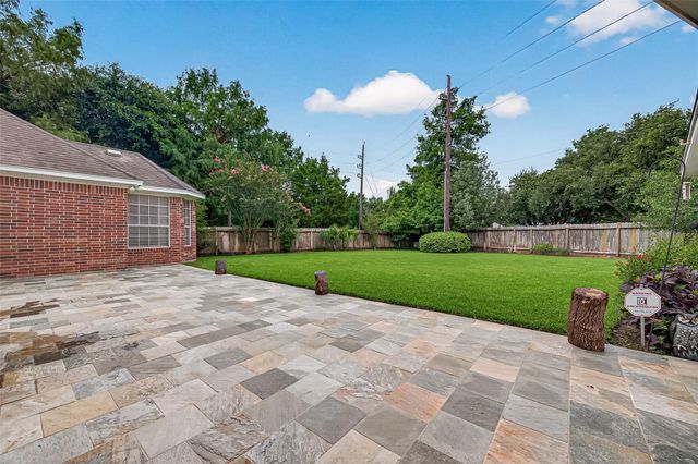 17411 Rolling Brook Court, Sugar Land, TX 77479