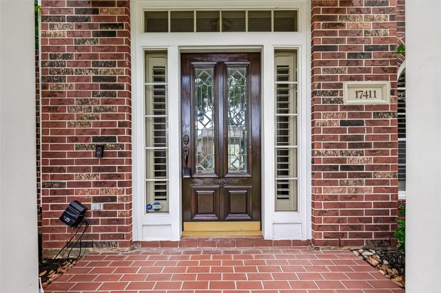17411 Rolling Brook Court, Sugar Land, TX 77479