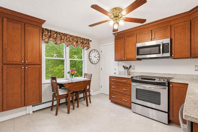 3 Packet Landing A, Pembroke, MA 02359