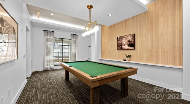 5120 77 Center Drive 1B.4, Charlotte, NC 28217