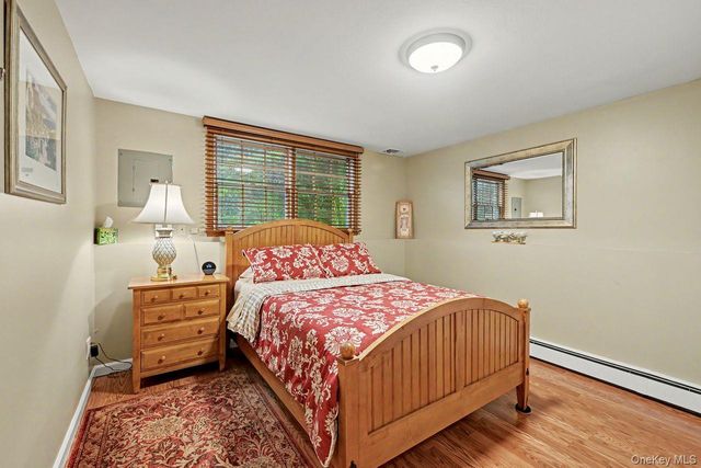 19 Lindy Drive, Carmel, NY 10512