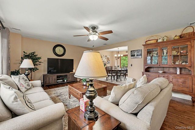 19 Lindy Drive, Carmel, NY 10512